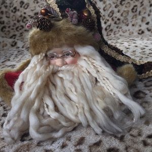 Hanging or Sitting Santa Head Ornament/Decor